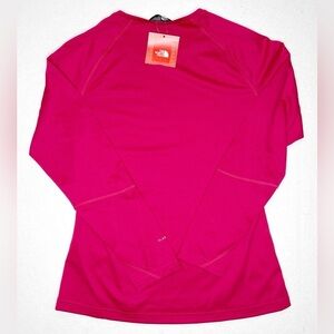 The North Face‎ Women’s Flash Dry Long Sleeve Textured Crew Neck Track Shirt
